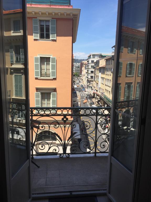 2 Bedrooms Appartement In Central Location On The Famous Place Massena Nice Dış mekan fotoğraf