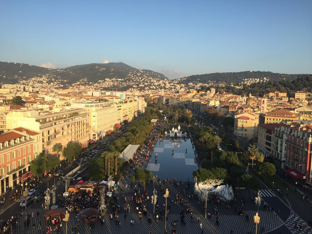 2 Bedrooms Appartement In Central Location On The Famous Place Massena Nice Dış mekan fotoğraf