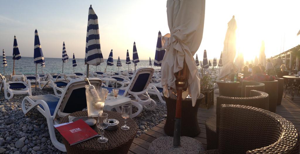 2 Bedrooms Appartement In Central Location On The Famous Place Massena Nice Dış mekan fotoğraf