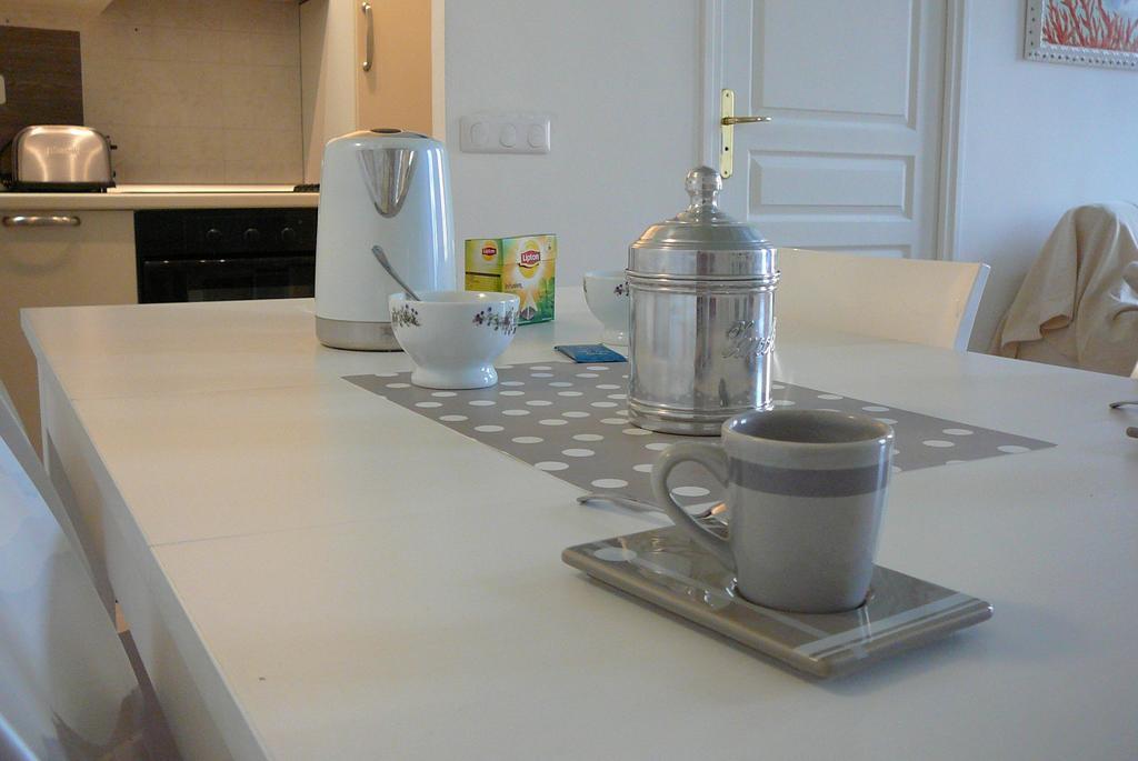 2 Bedrooms Appartement In Central Location On The Famous Place Massena Nice Dış mekan fotoğraf